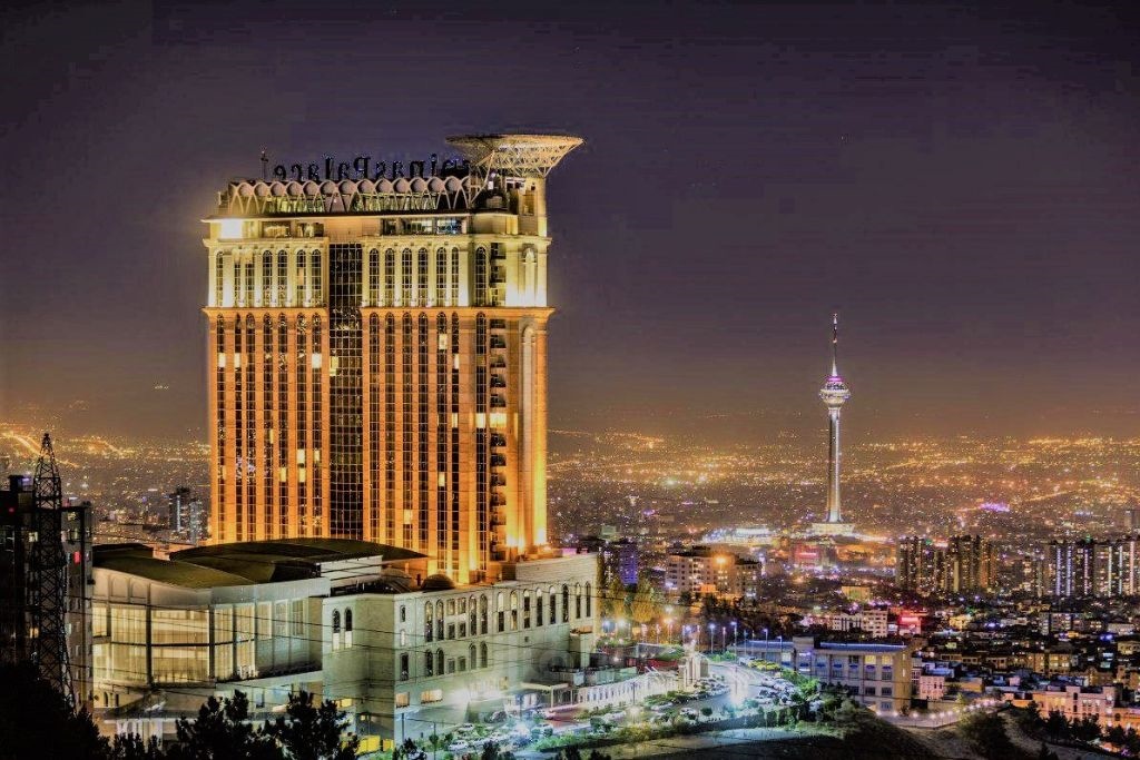 هتل اسپیناس پالاس تهران 5 ستاره