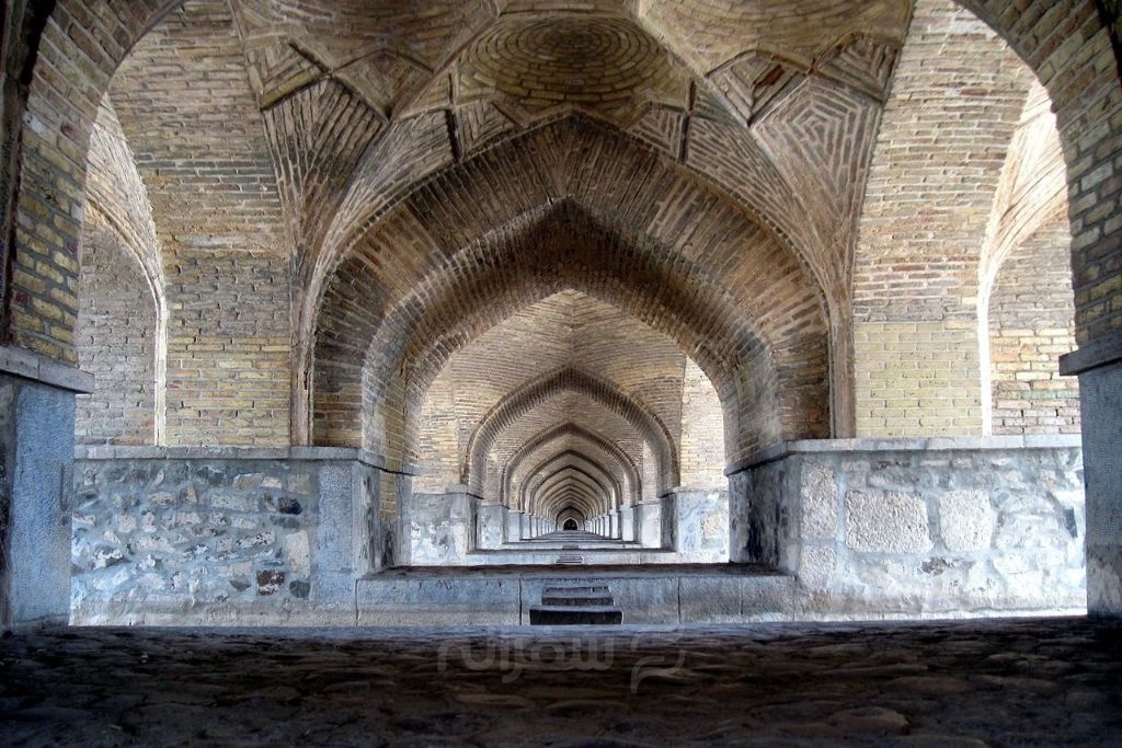 33 پل اصفهان
