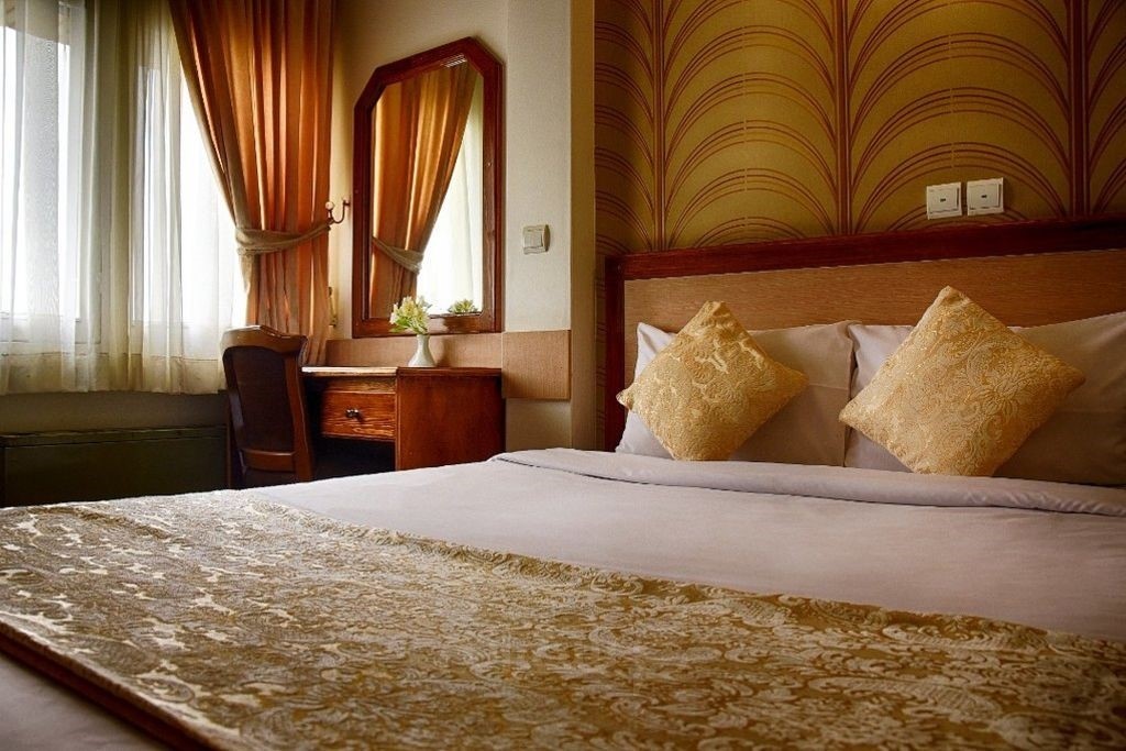 هتل آریو بزرن شیراز