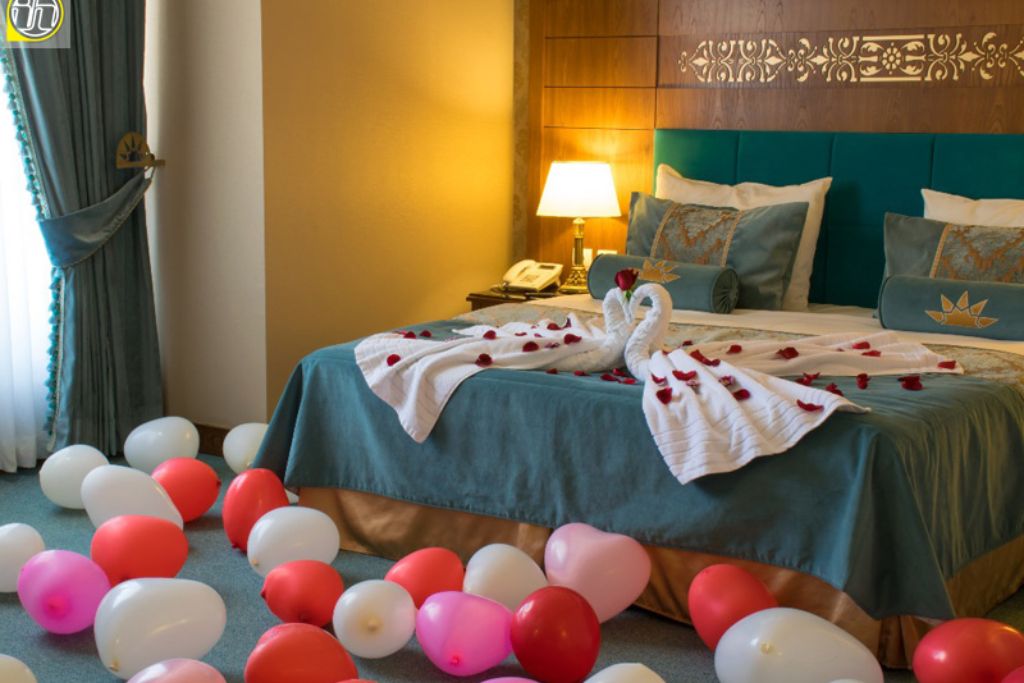 اتاق ماه عسل هتل زندیه شیراز
