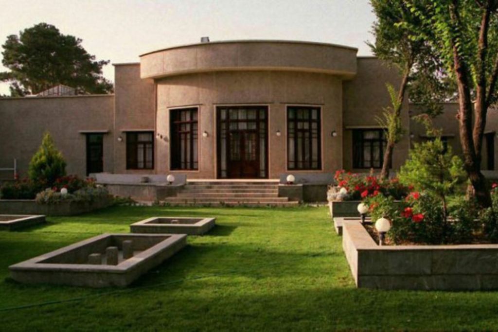 هتل آپادانا شیراز
