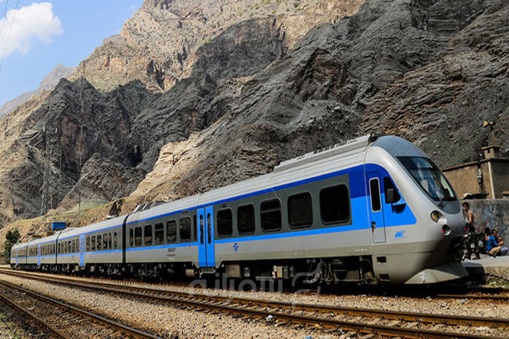 تهران به کرمانشاه با قطار