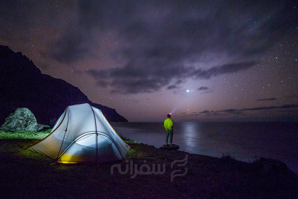 آسمان شب برای زنده ماندن در طبیعت