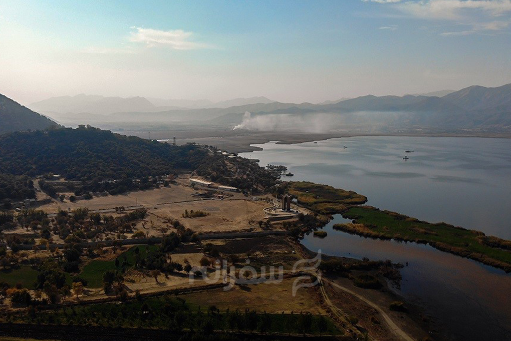 عکس هوایی دریاچه زریبار