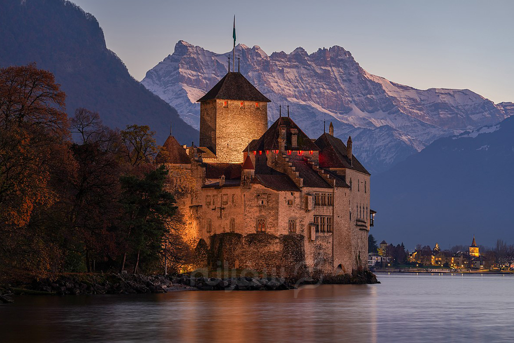 قلعه شیلون از جاهای دیدنی سوئیس